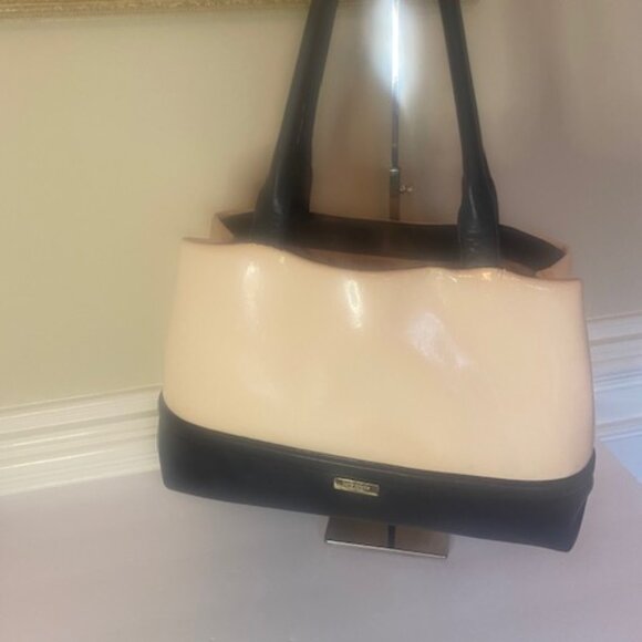 KATE SPADE New York Chelsea Street Gigi Patent Leather Satchel Tote Bag - Picture 1 of 11